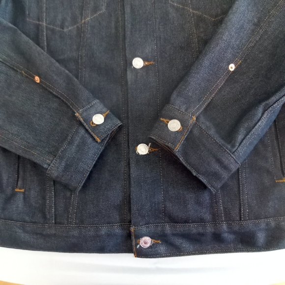 Levi's Dark wash rigid trucker jacket Size XXL but runs smaller  NWOT - Picture 7 of 8